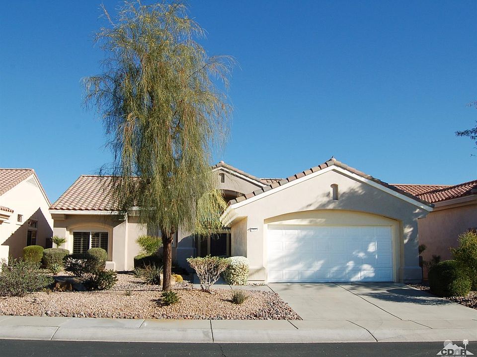 1st image of 78098 Foxbrook Ln