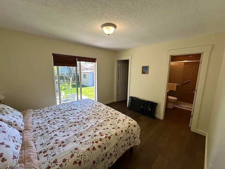 2958 SW Peridot Ave — Photo 10