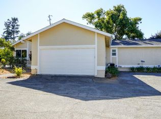 32 Mendocino Ln, Novato, CA 94947