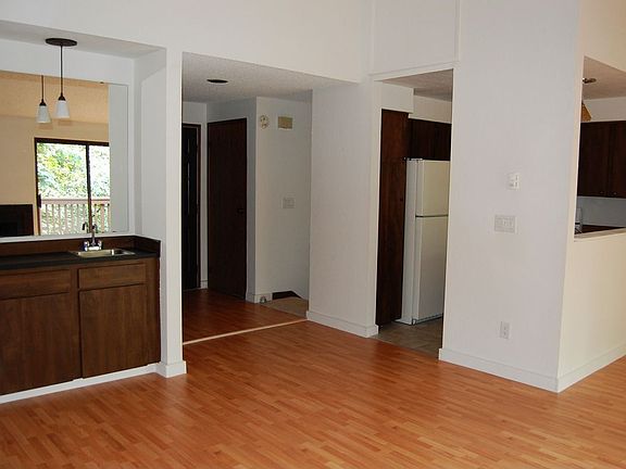 Wet bar
