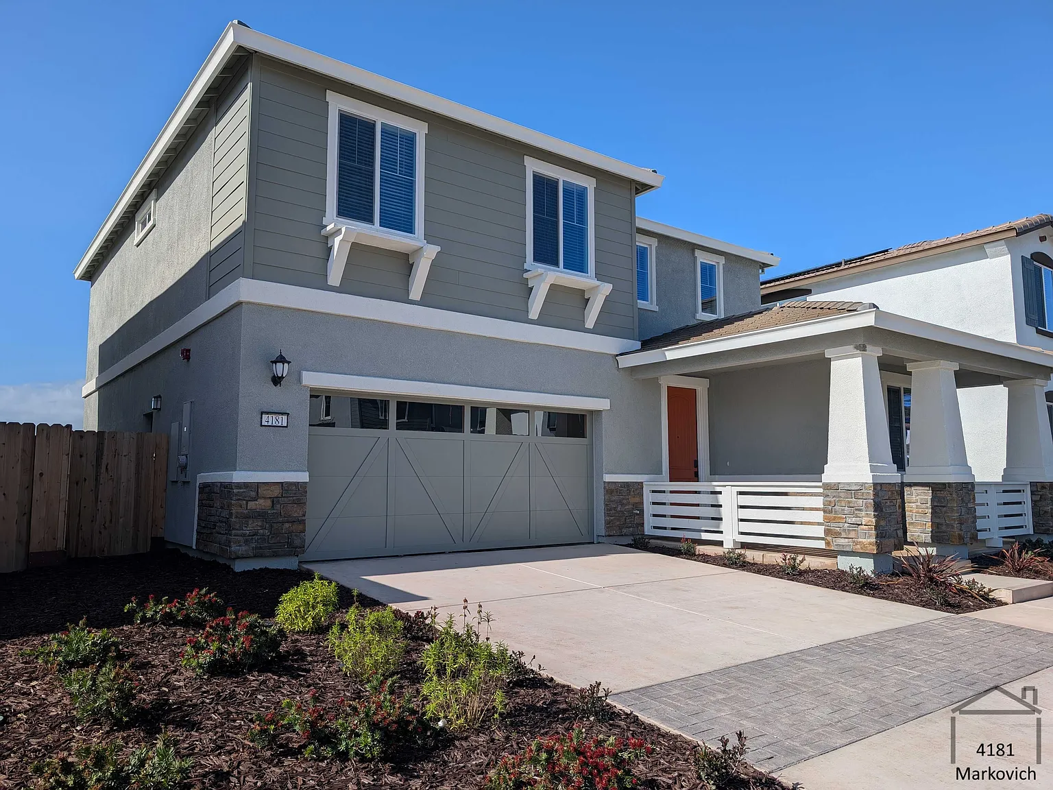 4 bed, 2800 sqft, $4,900 — Photo 1