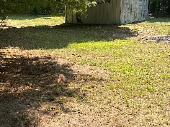 3rd image of 9686 Doe Rd
