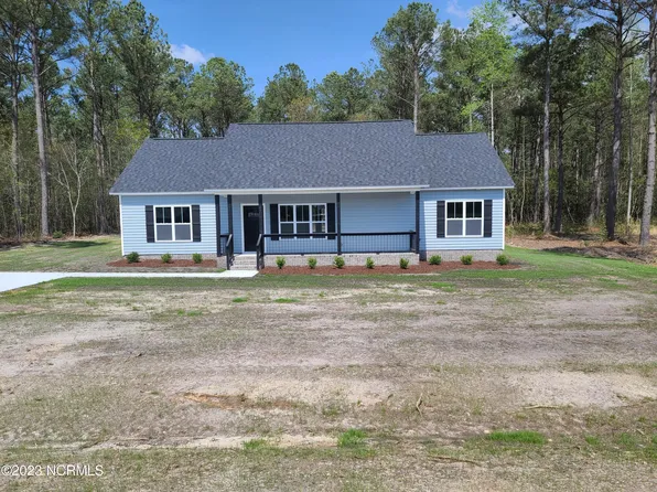 4717 Virginia Dare Drive, Washington, NC 27889