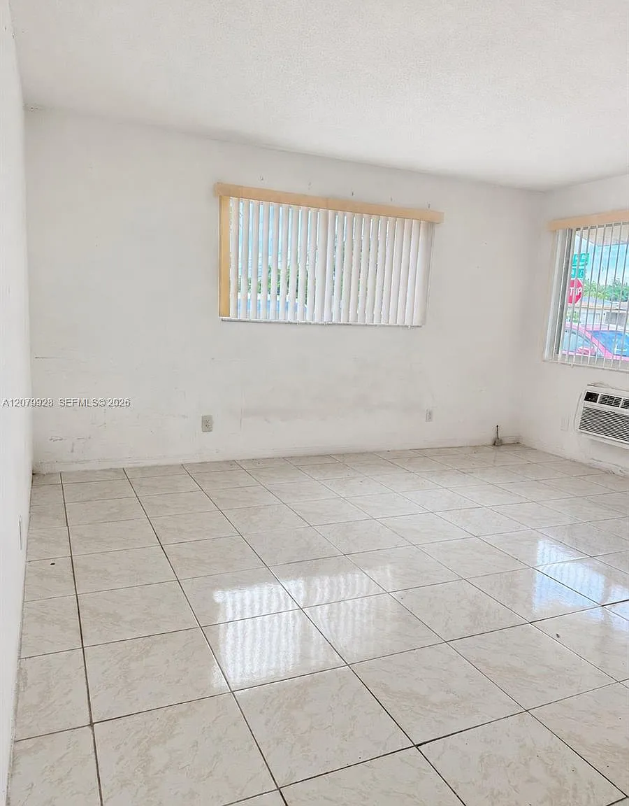 Miami Gardens Estates Sec — Photo 3