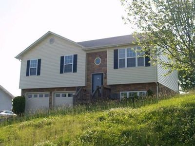 1670 Forelmont St, Christiansburg, VA, 24073