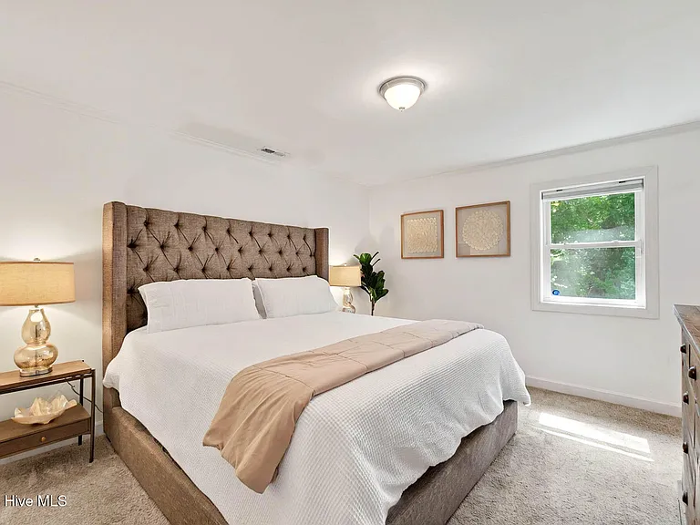 1950 Ocean View Dr SW — Photo 49