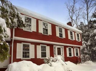 4 Valley Rd, Boxford, MA 01921