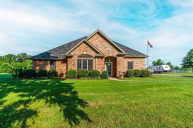 1st image of 865 County Road 33980 N