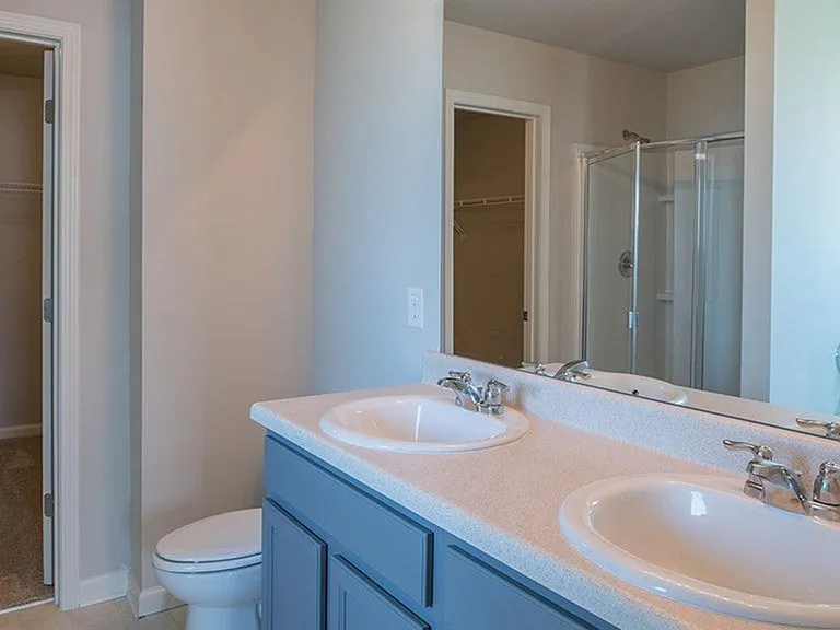 308 Geranium St — Photo 9