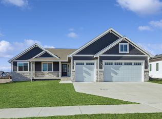 2670 Abbott Dr, Waukee, IA 50263