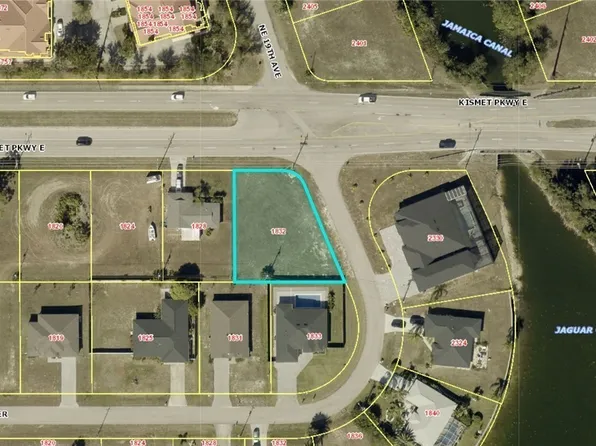 1832 Kismet Pkwy E, Cape Coral, FL 33909