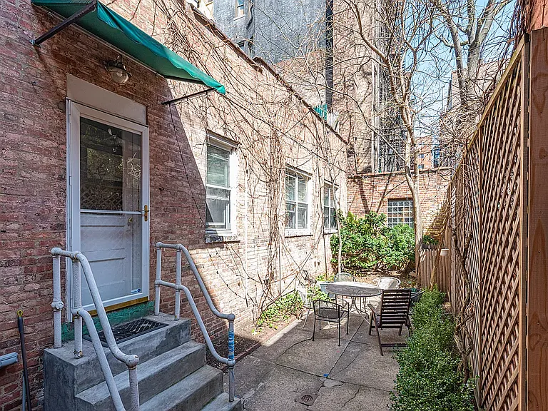 96 W Houston St #1F — Photo 11