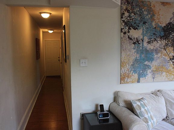 4th image of 1305 S Broad St Floor 3
