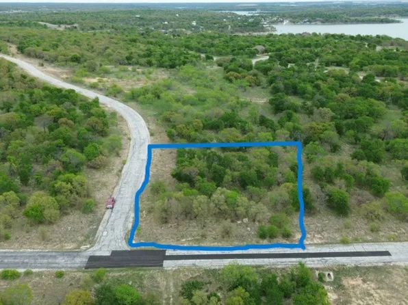 234 Ridgeline Dr, Chico, TX 76431