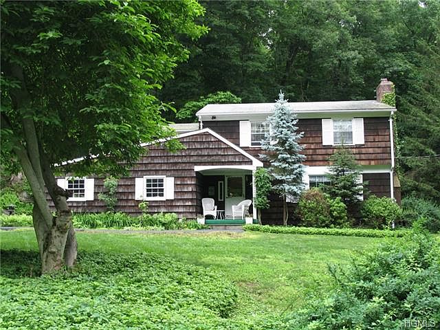 2nd image of 35 Round Hill Dr