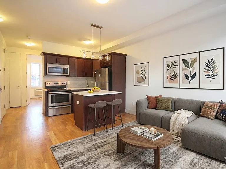 33 Meserole St #3 — Photo 1