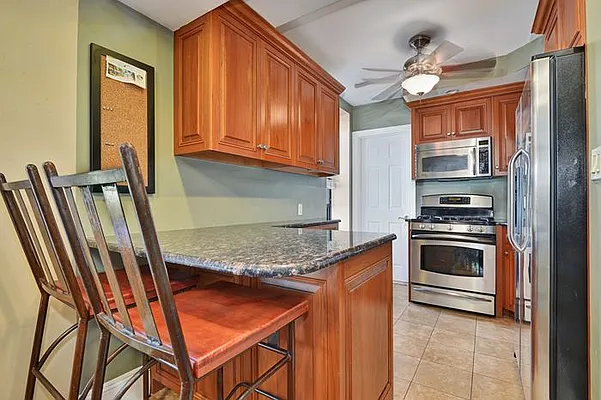 Sold by Verdel Real Estate | media 8