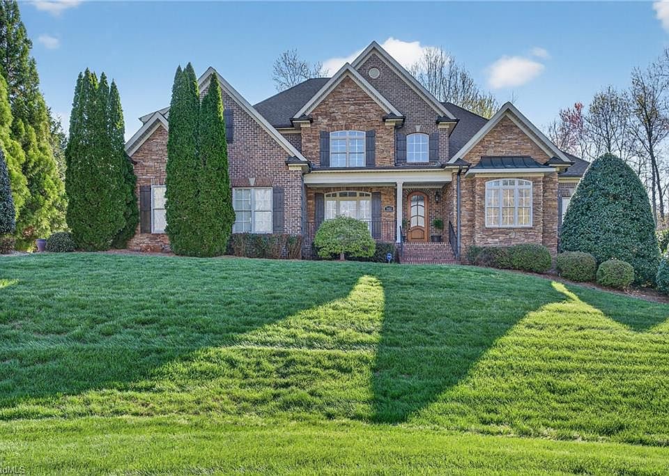 1st image of 7602 Calmeria Ct
