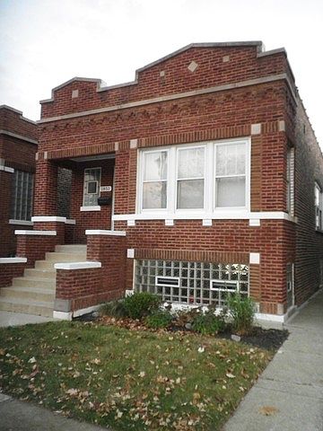 1st image of 1851 S Central Ave