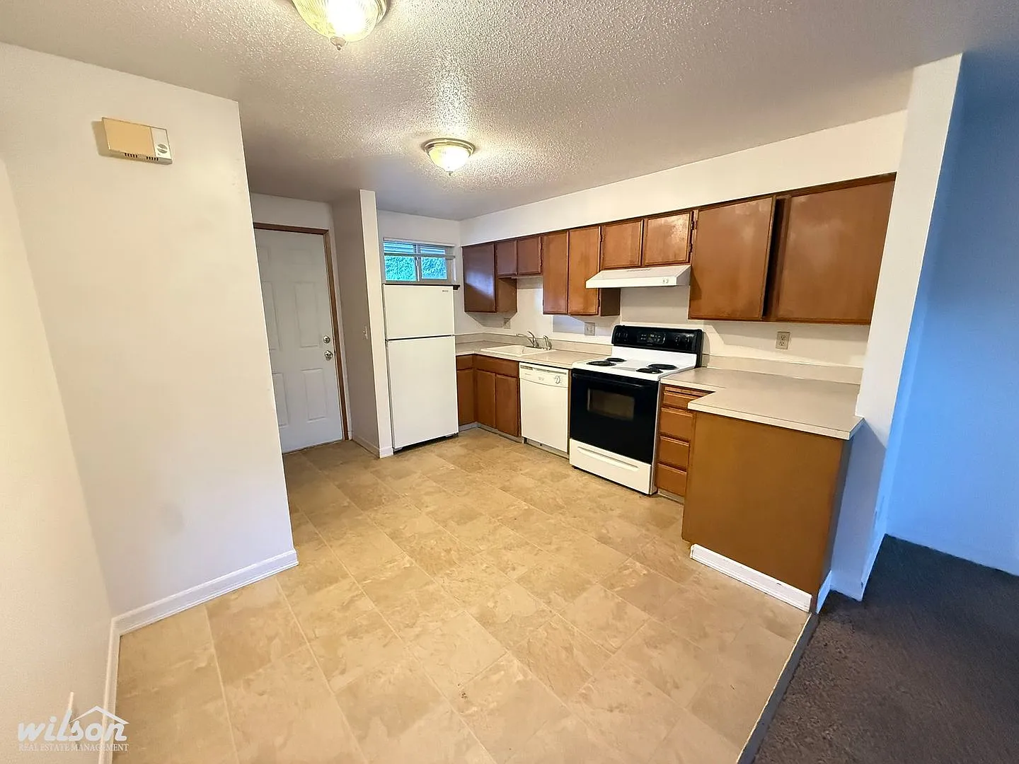 1009 S. 41st Ave — Photo 4