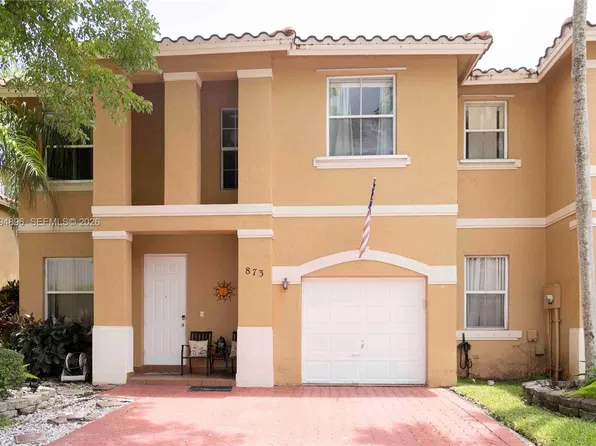 873 NW 135th Ave, Pembroke Pines, FL 33028