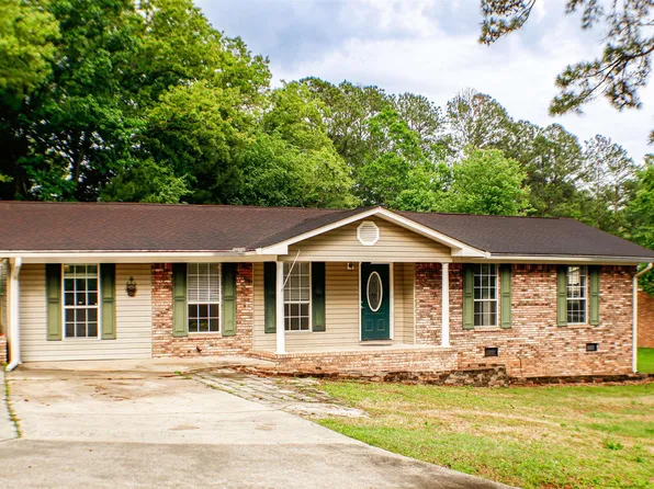 4929 Smith Trl, Pell City, AL 35128