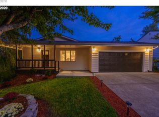 5300 SW Dover Ln, Portland, OR 97225