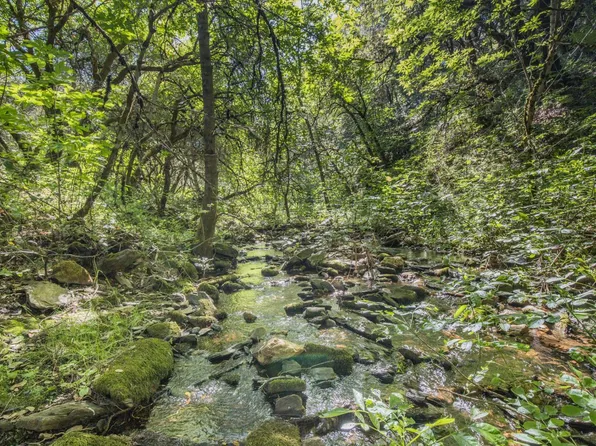 Cacalaveras County, San Andreas, CA 95249