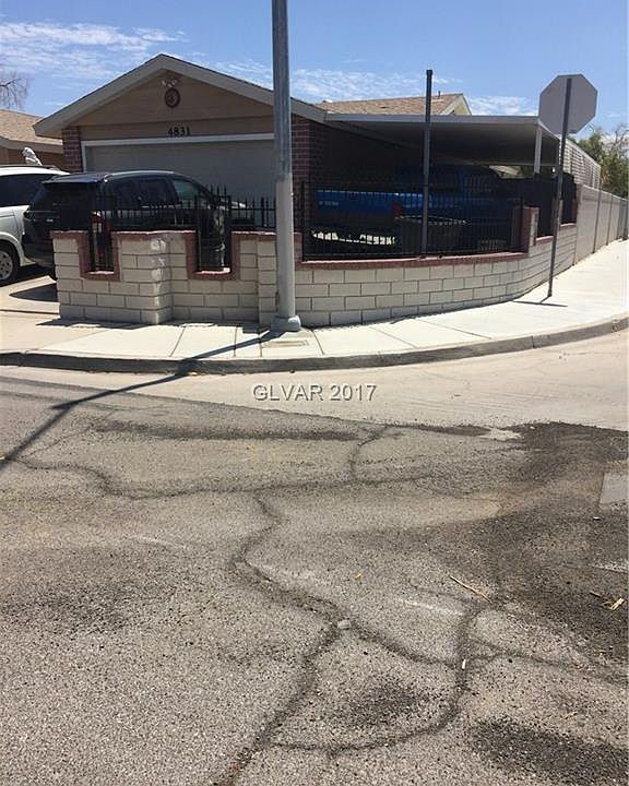 1st image of 4831 La Fonda Dr