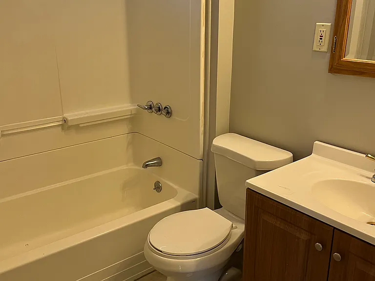 102 Sunset St — Photo 9