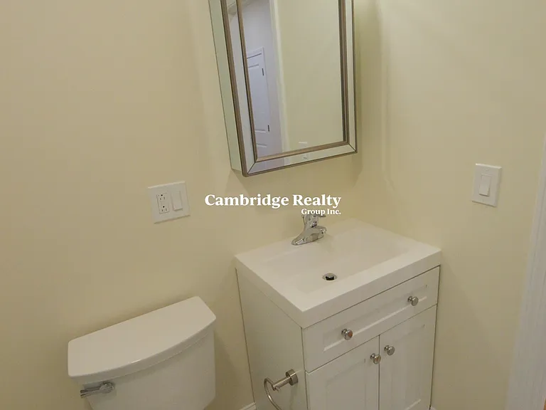 35 Brookline St #2T — Photo 19