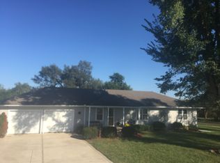 20420 147th St, Basehor, KS 66007