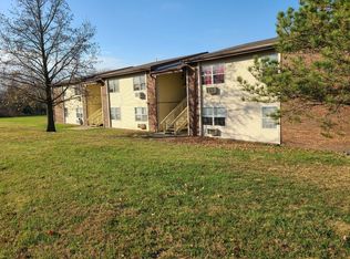 411 W 2nd St, Salisbury, MO 65281