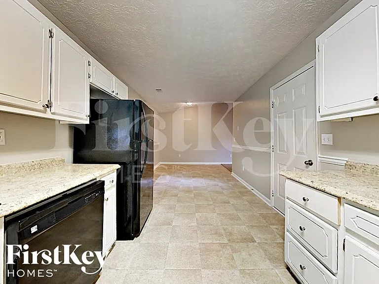 4136 Jodeco Rd — Photo 5