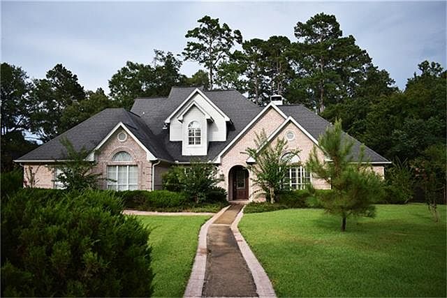 1st image of 1801 Columbine Dr