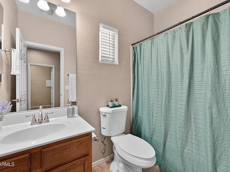 921 W Dana Dr — Photo 17