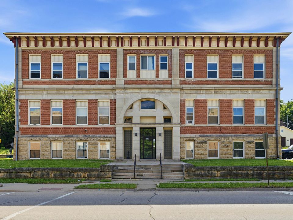1st image of 2535 Central Ave
