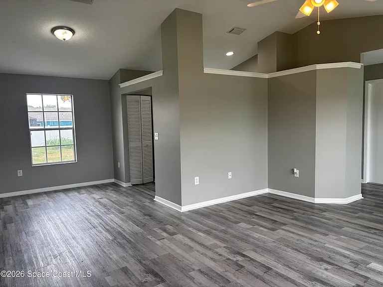 481 Firestone St NE — Photo 6
