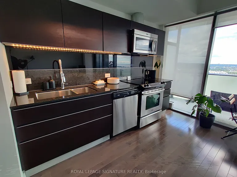 390 Cherry St #3305 — Photo 17