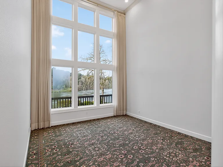 1645 SE Oak Shore Ln #1 — Photo 7