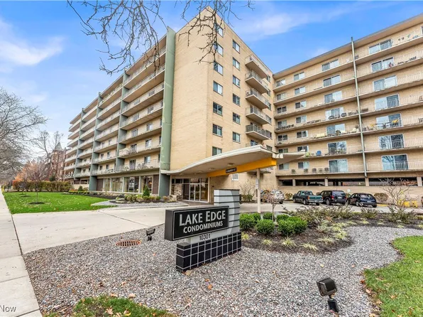 10301 Lake Ave APT 415, Cleveland, OH 44102