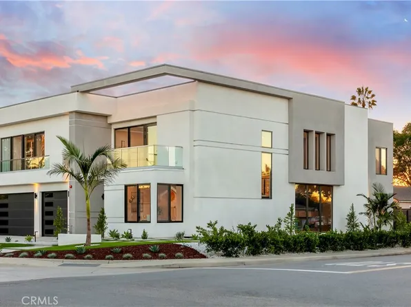 853 Oak St, Costa Mesa, CA 92627