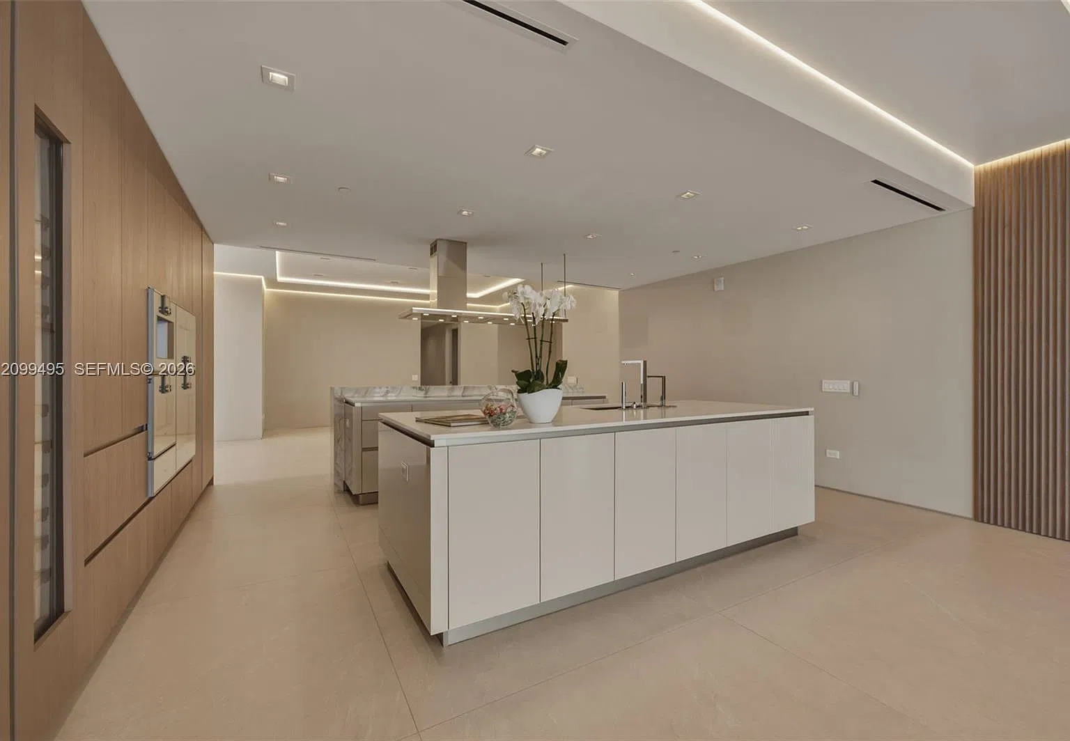 4 bed, 3252 sqft, $36,000 — Photo 4