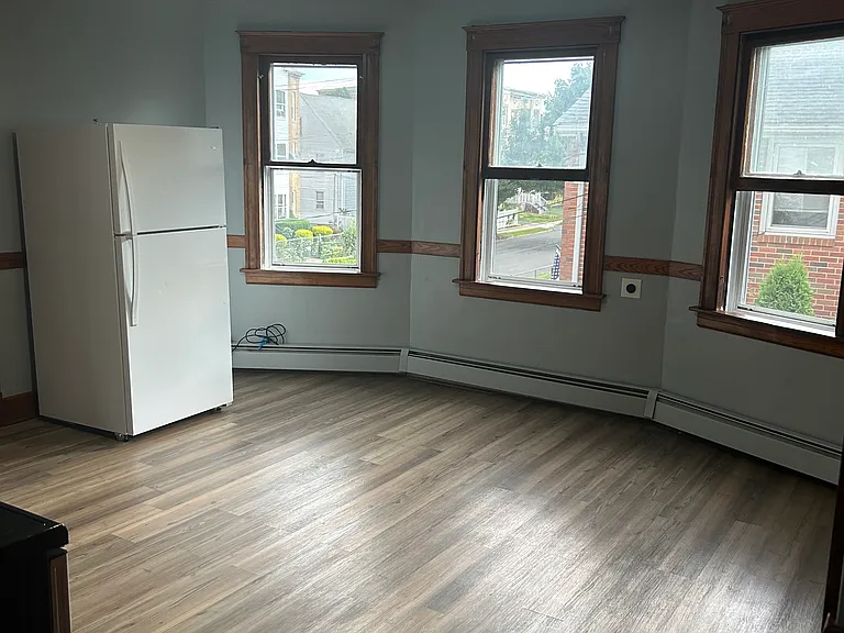 kitchen with dryer hookup