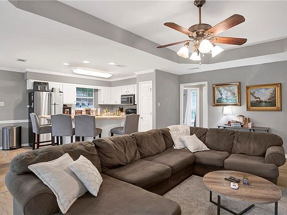 5th image of 3546 Viking Ct