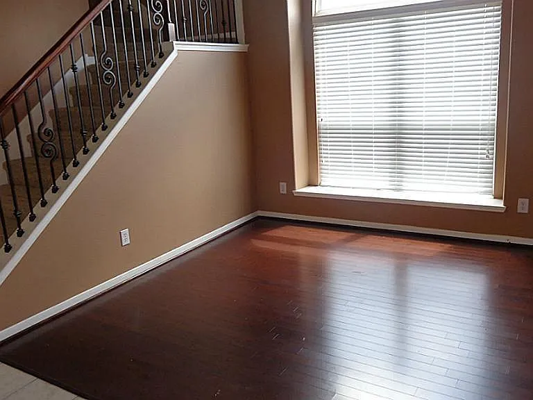 21911 Canyonwood Park Ln — Photo 5