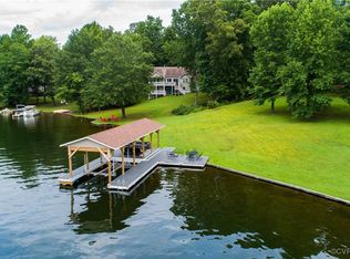 82 Heather Dr, Bumpass, VA 23024