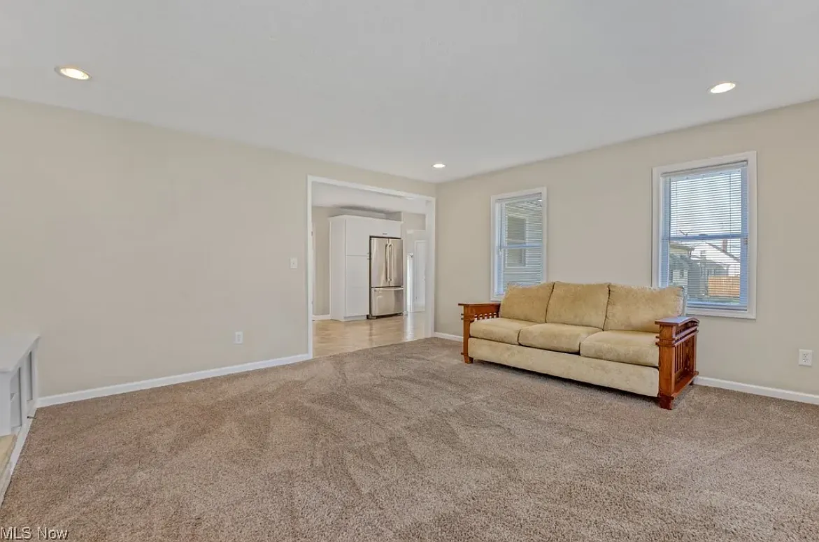 2 bed, 1710 sqft, $1,950 — Photo 4