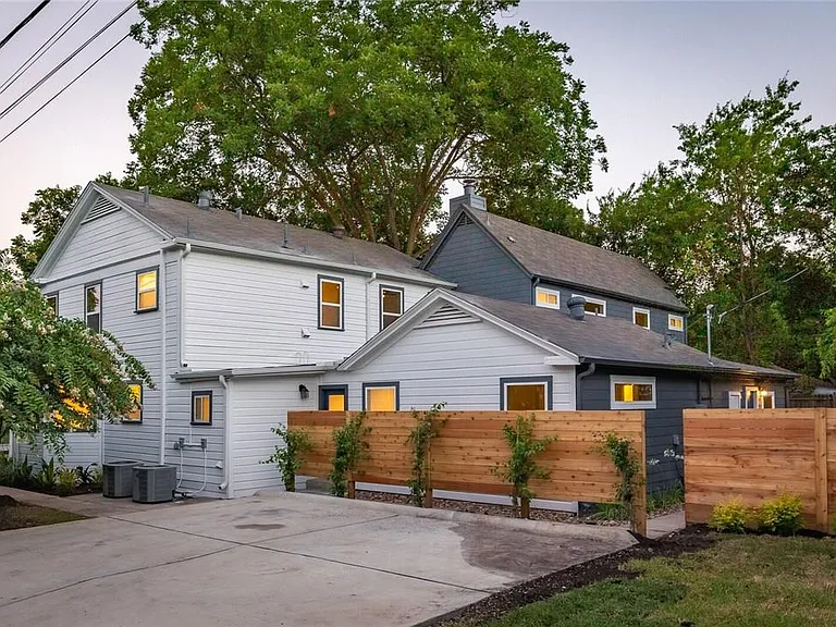 4612 Caswell Ave #A — Photo 28