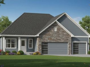 10490 Kahlen Dr NE, Hanover, MN 55341